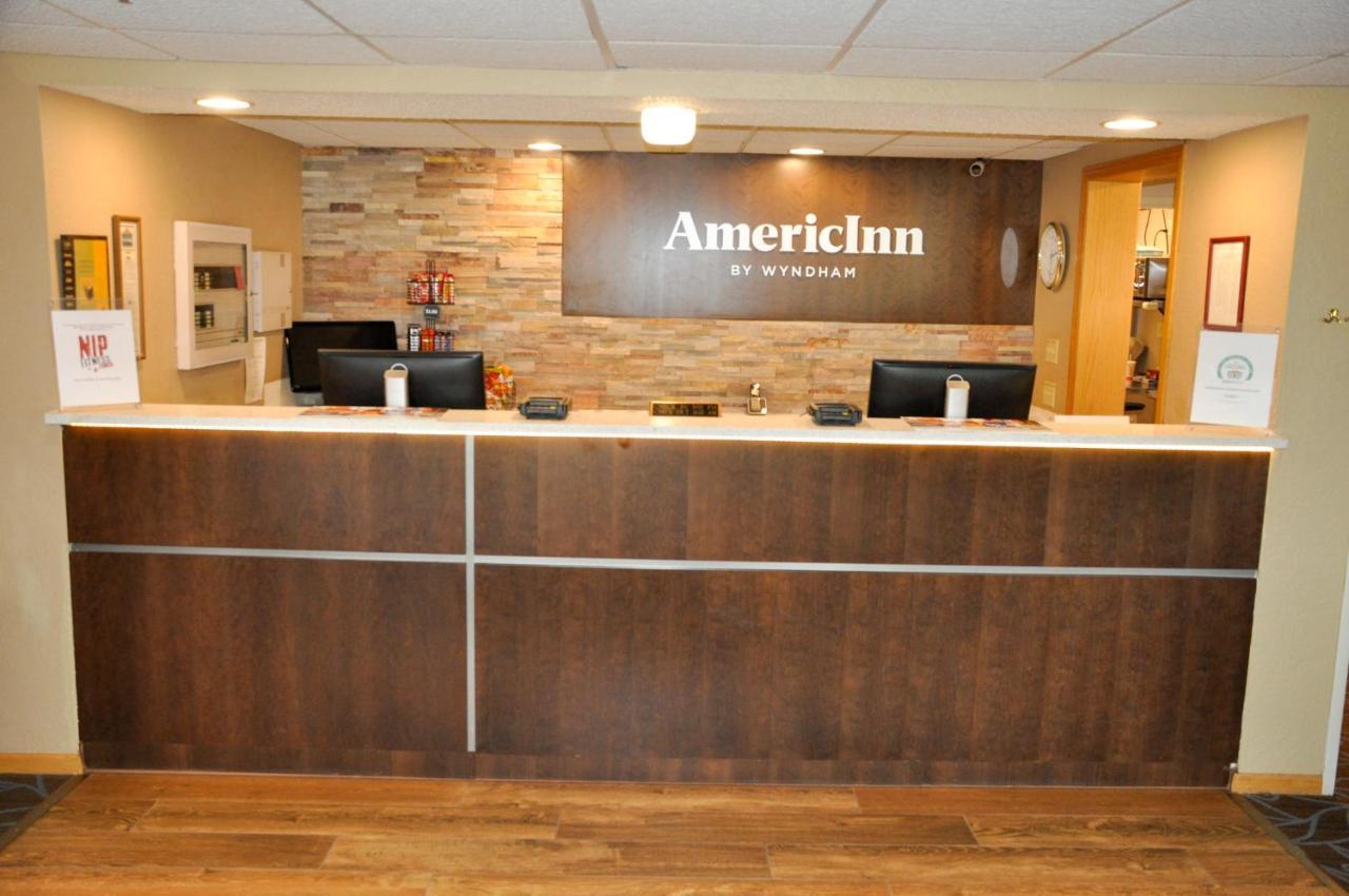Americinn By Wyndham Clear Lake Extérieur photo