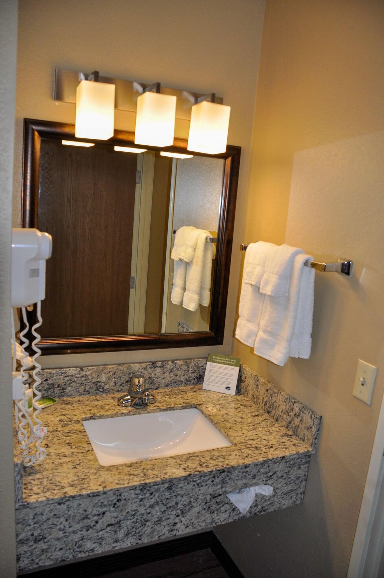 Americinn By Wyndham Clear Lake Extérieur photo