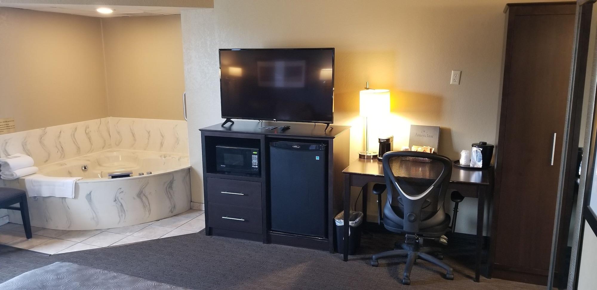 Americinn By Wyndham Clear Lake Extérieur photo