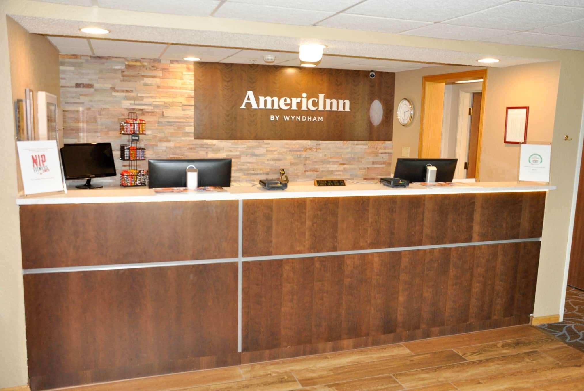 Americinn By Wyndham Clear Lake Extérieur photo