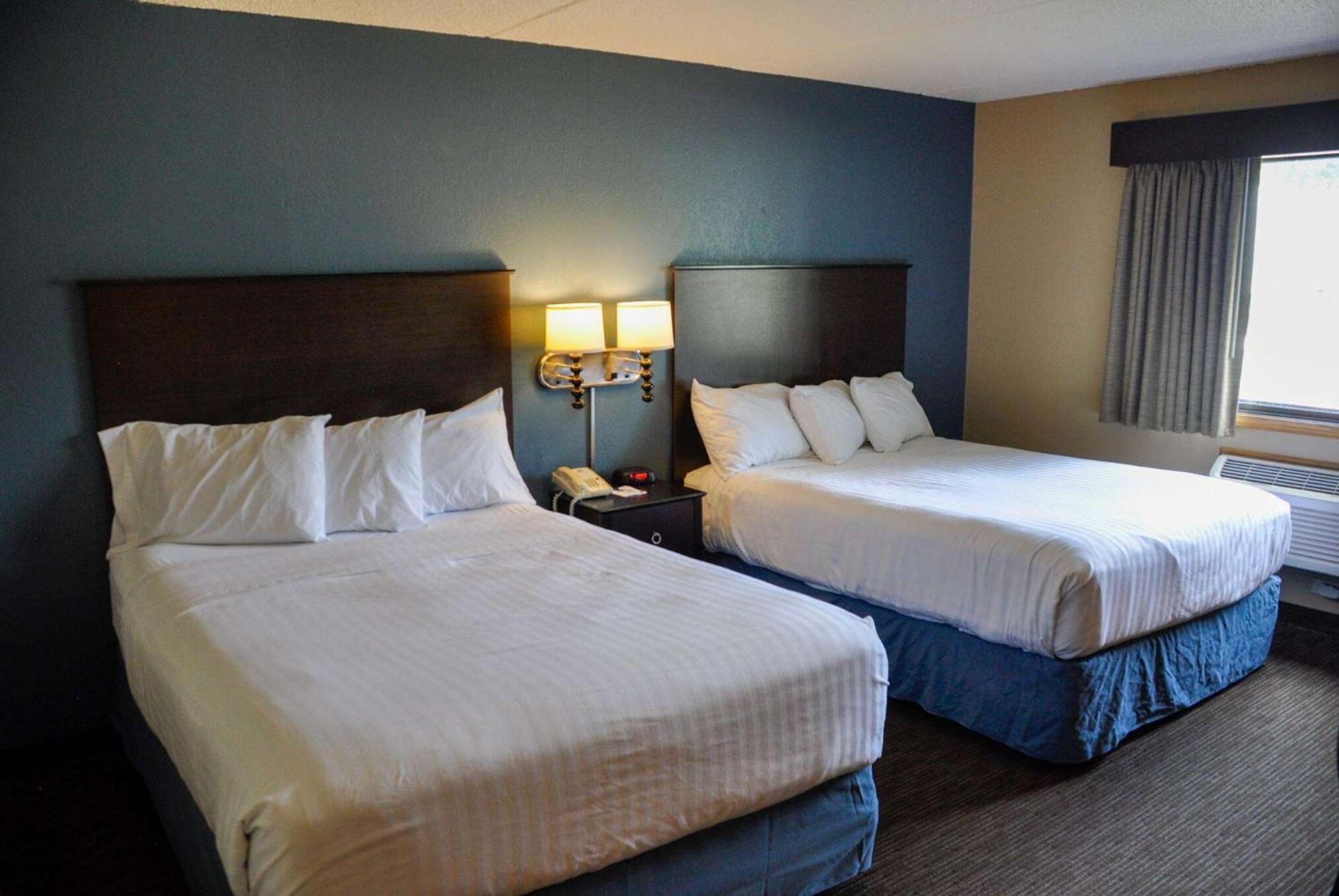 Americinn By Wyndham Clear Lake Extérieur photo